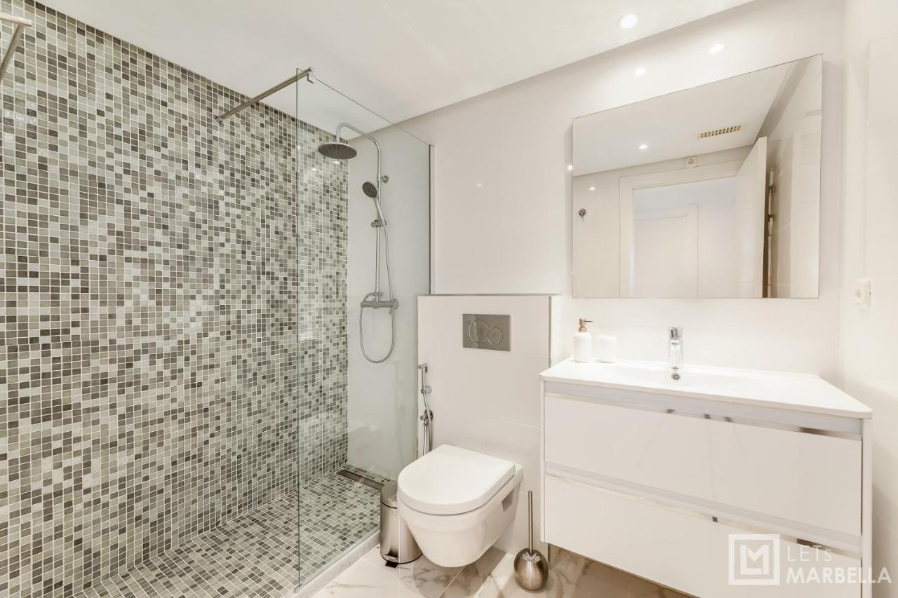 Letsmarbella - New 2Br Apartment In Puerto Banus - Pool & Parking Esterno foto