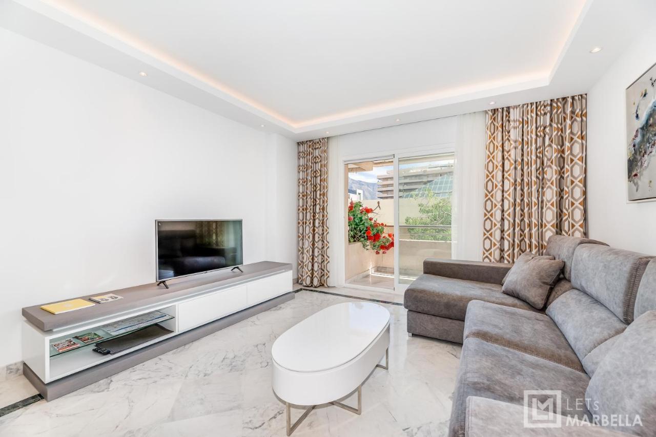 Letsmarbella - New 2Br Apartment In Puerto Banus - Pool & Parking Esterno foto