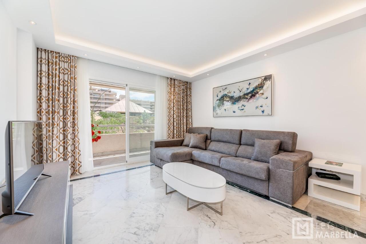 Letsmarbella - New 2Br Apartment In Puerto Banus - Pool & Parking Esterno foto